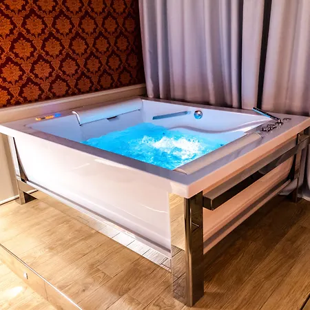 Terre Dei Salici 3* Caramagna Piemonte