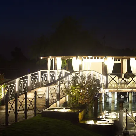 ホテル Terre Dei Salici Caramagna Piemonte